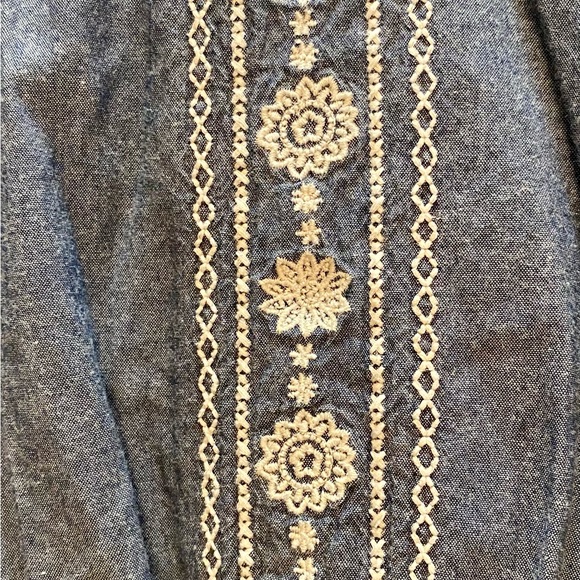 3 for $15 Children’s Place cotton denim top - Picture 3 of 7